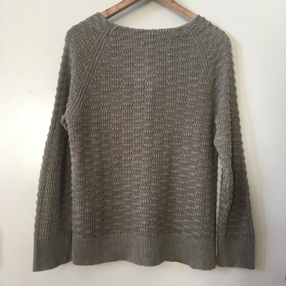 Surface to Air 100% Linen Taupe Knit Raglan Sweater - Picture 2 of 5